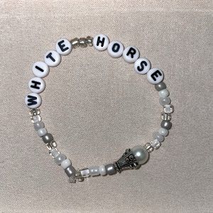 Taylor Swift | White Horse | Homemade Friendship Bracelet